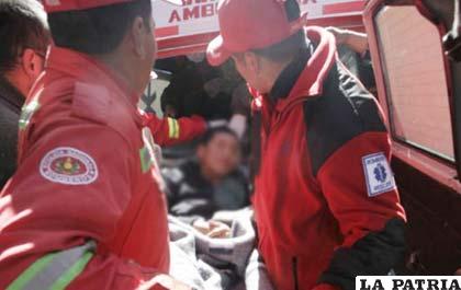 Accidente deja cinco muertos en la carretera Oruro-Cochabamba