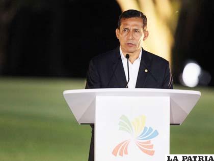 Ollanta Humala presidente de Perú