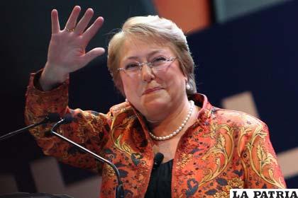 Bachelet apoya a Piñera en la cuestión marítima ante Bolivia