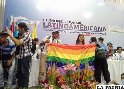 Representantes de Coalibol LGBT