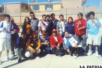 Los Nocheros, campeones del torneo de futsal