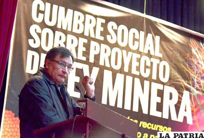 Socialización del proyecto de ley minera