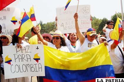 Colombianos recibieron con esperanzas primer acuerdo de paz