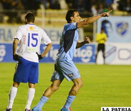 Triplete de William Ferreira