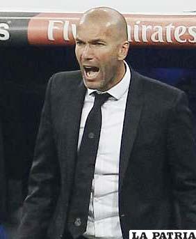 Zinedine Zidane dirigirá al Burdeos 