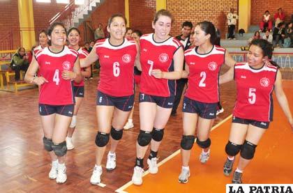 Economía es el vigente campeón del voleibol femenino