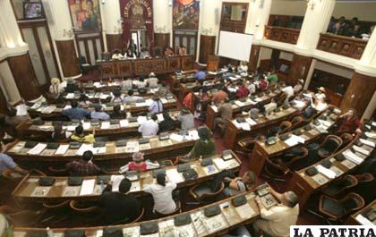 Diputados denuncia inaplicabilidad de Ley contra la Violencia Política