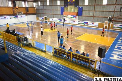 El cotejo se disputó en el coliseo La Bombonera de La Serena