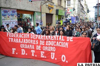 Los maestros de Oruro también rechazaron la Ley Educativa 070