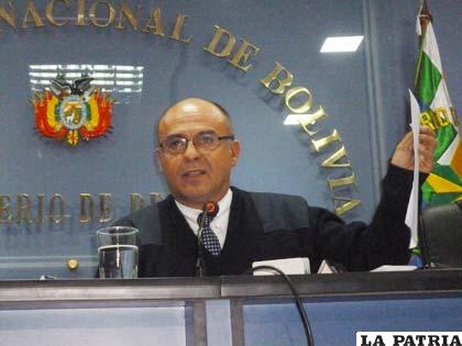 Ministro de Defensa, Reymi Ferreira