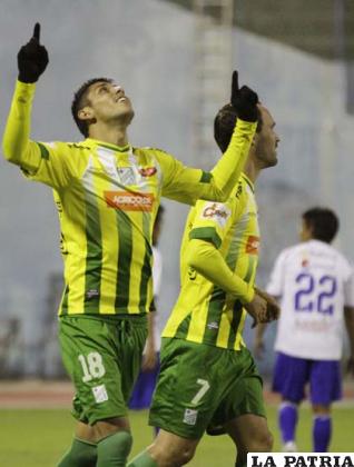 Duk anotó de penal para Oriente