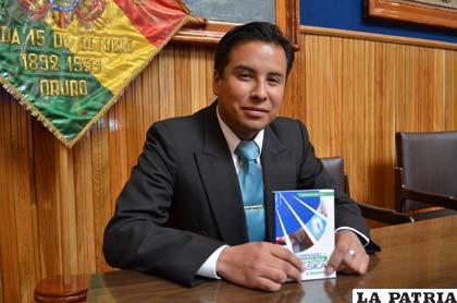 José María Jiménez presentó su nuevo libro