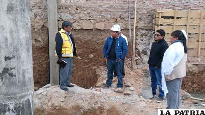El alcalde Ramírez en inspección de una obra