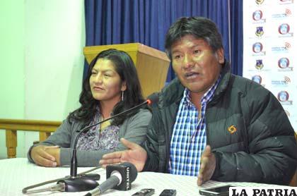 La rueda de prensa ofrecida por el gobernador electo, Víctor Hugo Vásquez