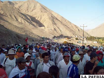 Población y mineros movilizados contra la mina Tía María
