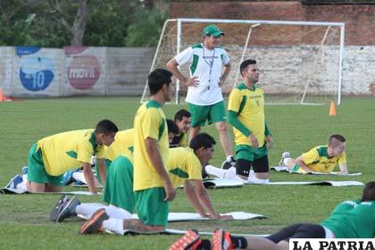 Mauricio Soria, director técnico de la Selección Nacional durante su 
primer entrenamiento