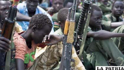 Niños que son obligados a ser parte de las milicias