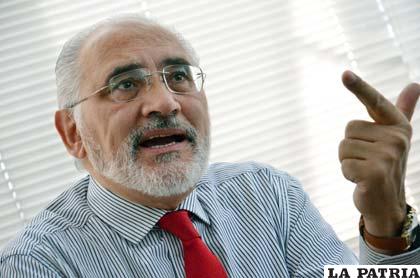 El portavoz internacional de la causa marítima, Carlos Mesa
