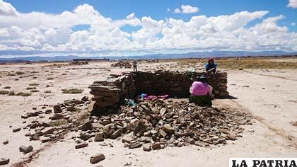 Terrenos avasallados donde se levantan construcciones precarias