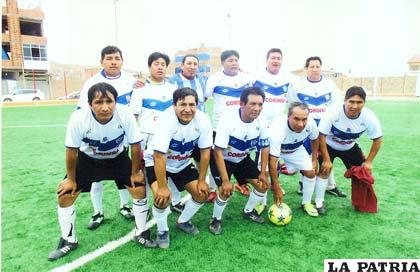 Los integrantes del equipo de Sec Car 