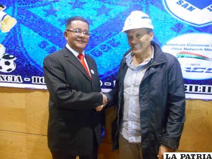 Arturo Murillo junto a N?stor Clausen