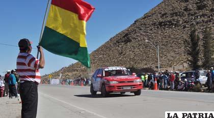 El Gran Premio Nacional de Automovilismo pasar? por ocho 
departamentos