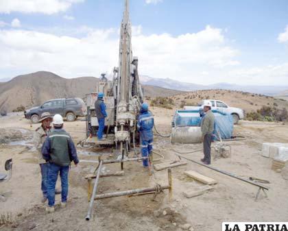 Estudios de prospecci?n y exploraci?n de minerales en el Departamento de Oruro