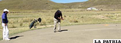 Este fin de semana se verificar? otra competencia en el golf