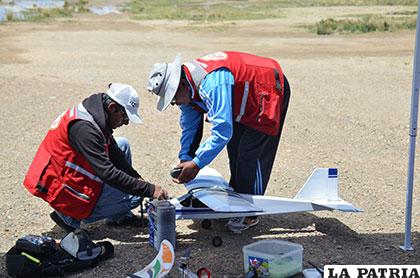 Miembros de la Asociación Municipal de Aeromodelismo