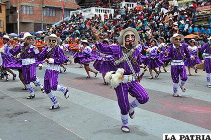 Pretenden reflejar evolución del Carnaval de Oruro