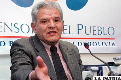 Rolando Villena se despide del cargo de Defensor del Pueblo /ANF