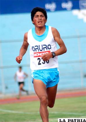 Mario Flores en plena competencia