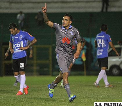William Ferreira fue autor del primer gol de Bolívar /APG