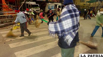 EMAO cobra montos adeudados por la ACFO por limpieza en el Carnaval