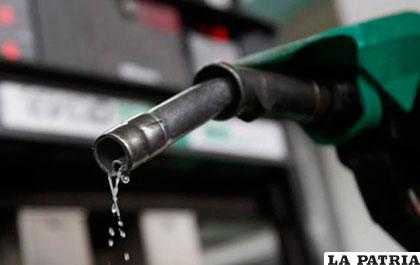 Transportistas están de acuerdo con eliminar subvención a la gasolina y al diésel /wp.com