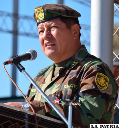 El comandante de la Segunda División, general Wilson Galindo