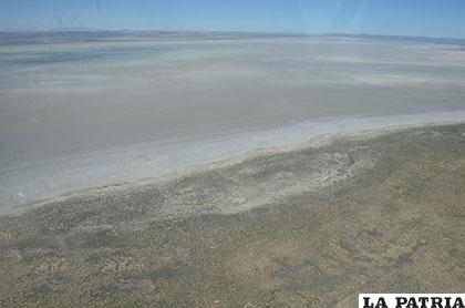 Vista desoladora del lago Poopó /Archivo