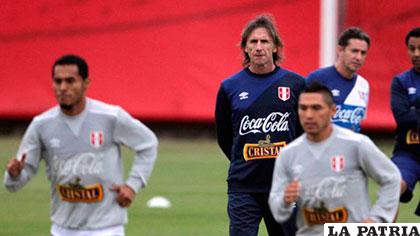 Gareca alista a su equipo con lo mejor que tiene para la Copa América