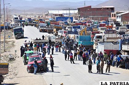 Transportistas molestos piden que Ready Mix deje de operar