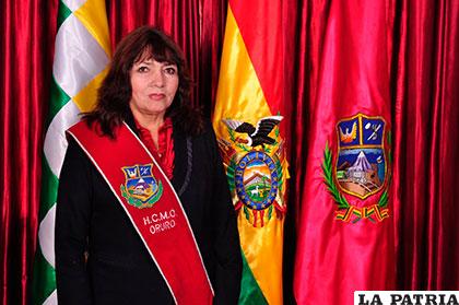 En la actualidad, Magda Suaznábar es presidenta del Concejo Municipal de Oruro