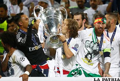 Navas, Modric y Ramos con la 