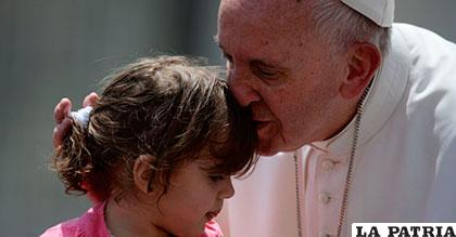 El Papa Francisco defiende a niños inmigrantes /losreportesdelichi.com