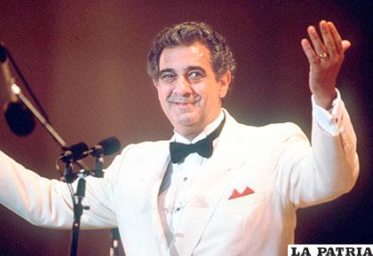 El tenor español Plácido Domingo /Libertaddigita