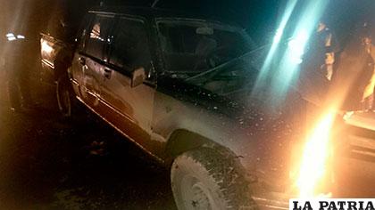 La camioneta que provocó la colisión frontal