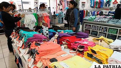 La ropa china está acabando con la industria textilera en el país /Tomada de internet