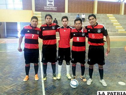 El plantel de Cam-13 marcha a paso firme en el certamen