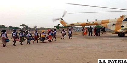 Boko Haram liberó a 82 jóvenes que estuvieron cautivas durante 3 años /800noticias.com