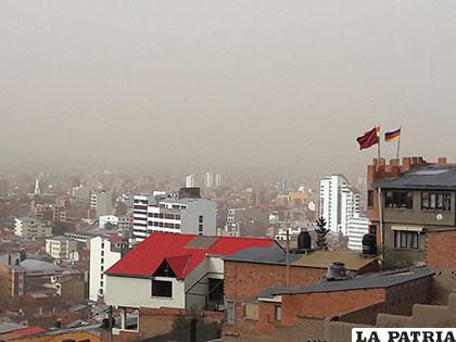 Piden precaución ante la llegada de fuertes vientos /Archivo