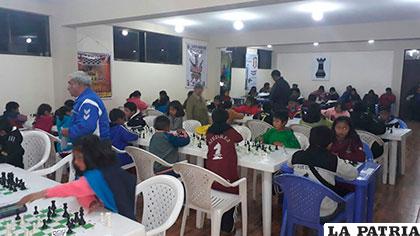 47 ajedrecistas participaron en el torneo Blitz
