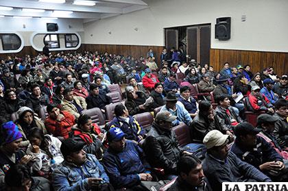 La unidad de Oruro impulsará el 
proyecto del Puerto Seco